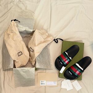 Gucci Men's slide sandal with Web